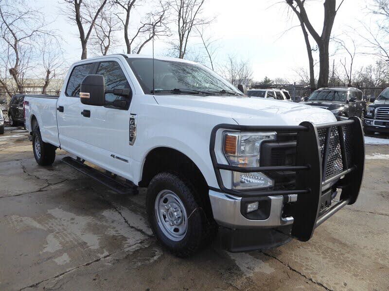 2022 Ford F-250 Super Duty XLT Crew Cab LB 4WD