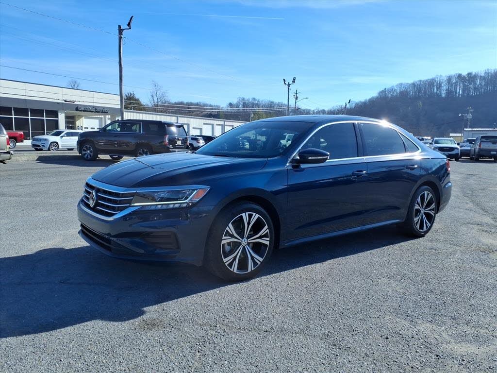 2022 Volkswagen Passat 2.0T SE FWD