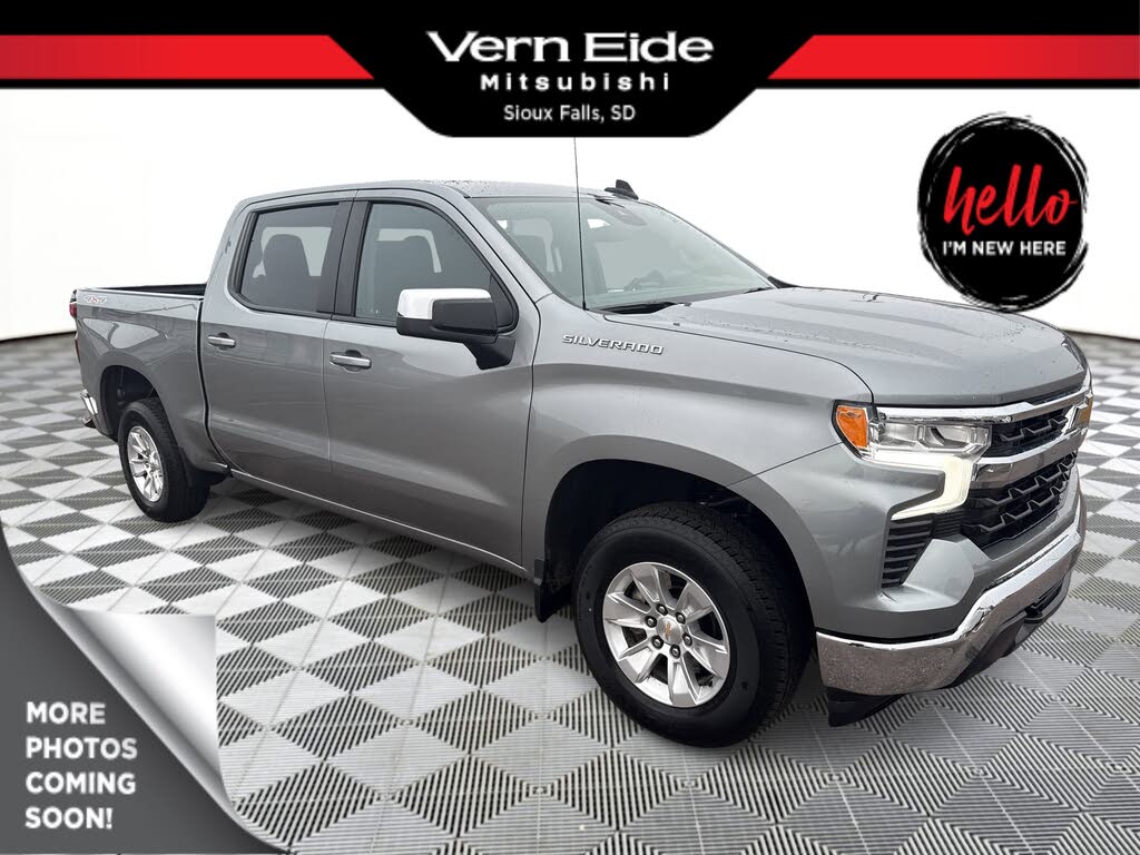 2025 Chevrolet Silverado 1500 LT Crew Cab 4WD