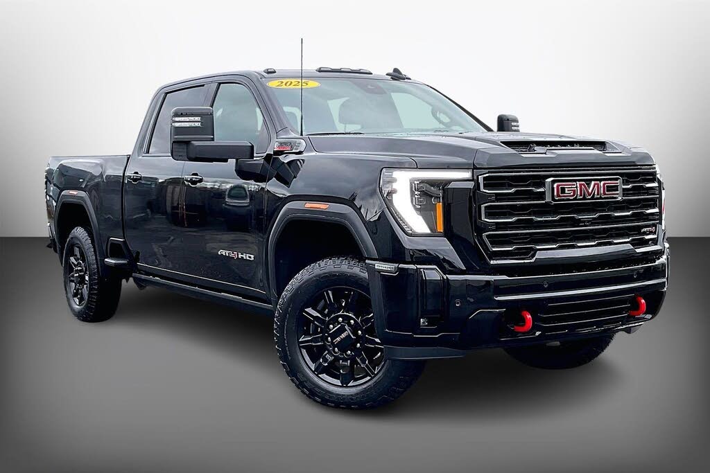 2025 GMC Sierra 3500HD AT4 Crew Cab 4WD