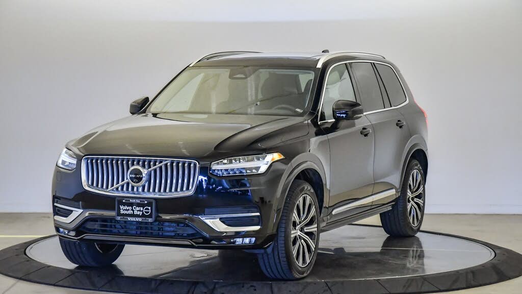2025 Volvo XC90 B6 Plus Bright Theme 7-Passenger AWD