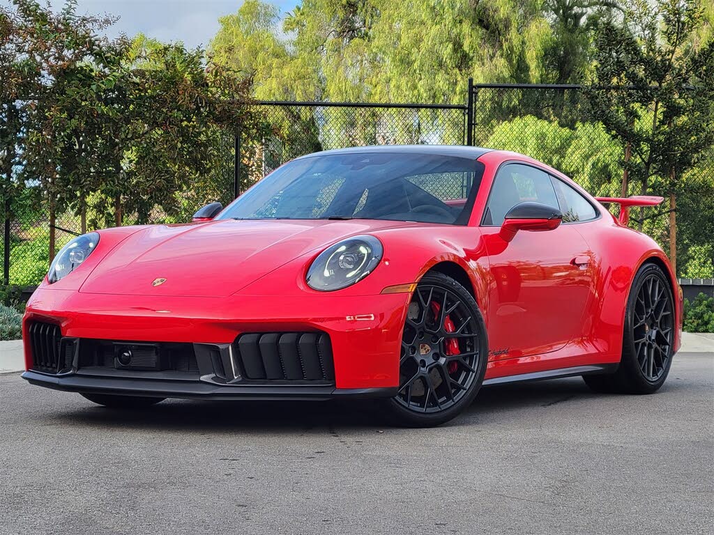 2026 Porsche 911 Carrera GTS Coupe RWD