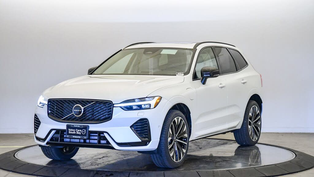 2026 Volvo XC60 B5 Ultra AWD