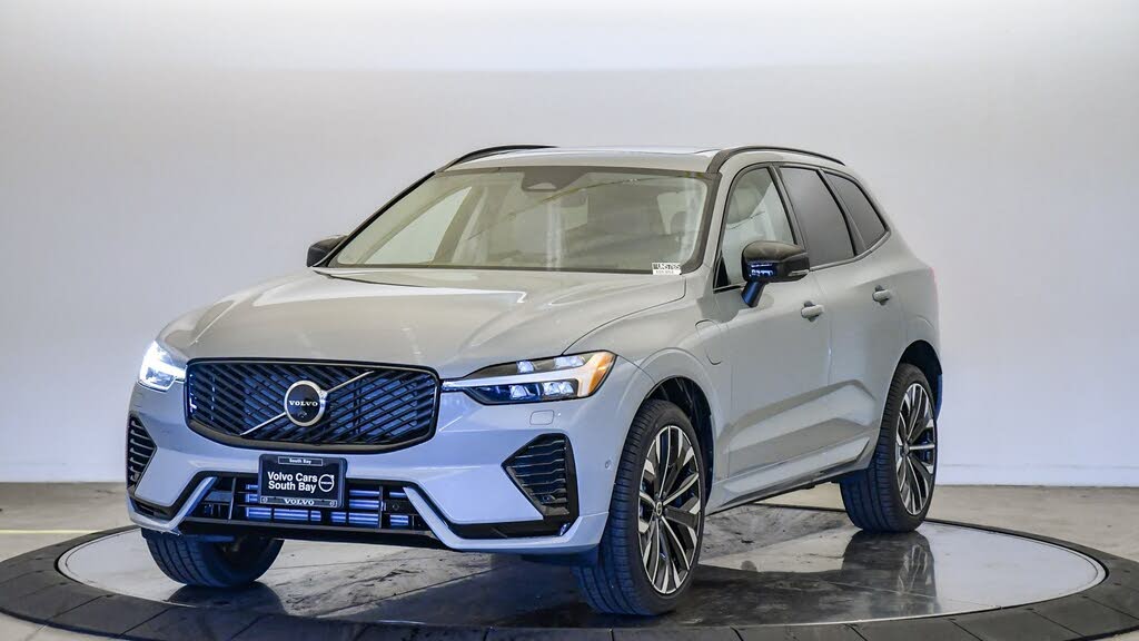 2026 Volvo XC60 B5 Ultra AWD