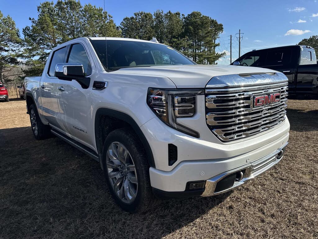 2025 GMC Sierra 1500 Denali Crew Cab 4WD