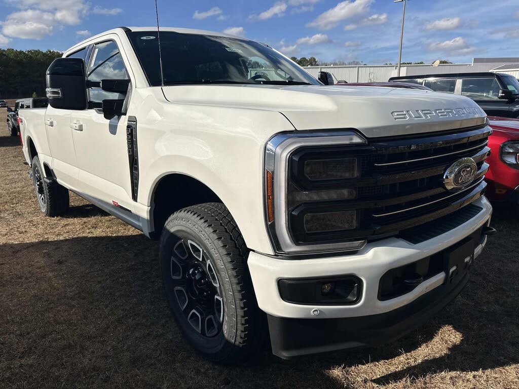 2026 Ford F-250 Super Duty Platinum Crew Cab 4WD
