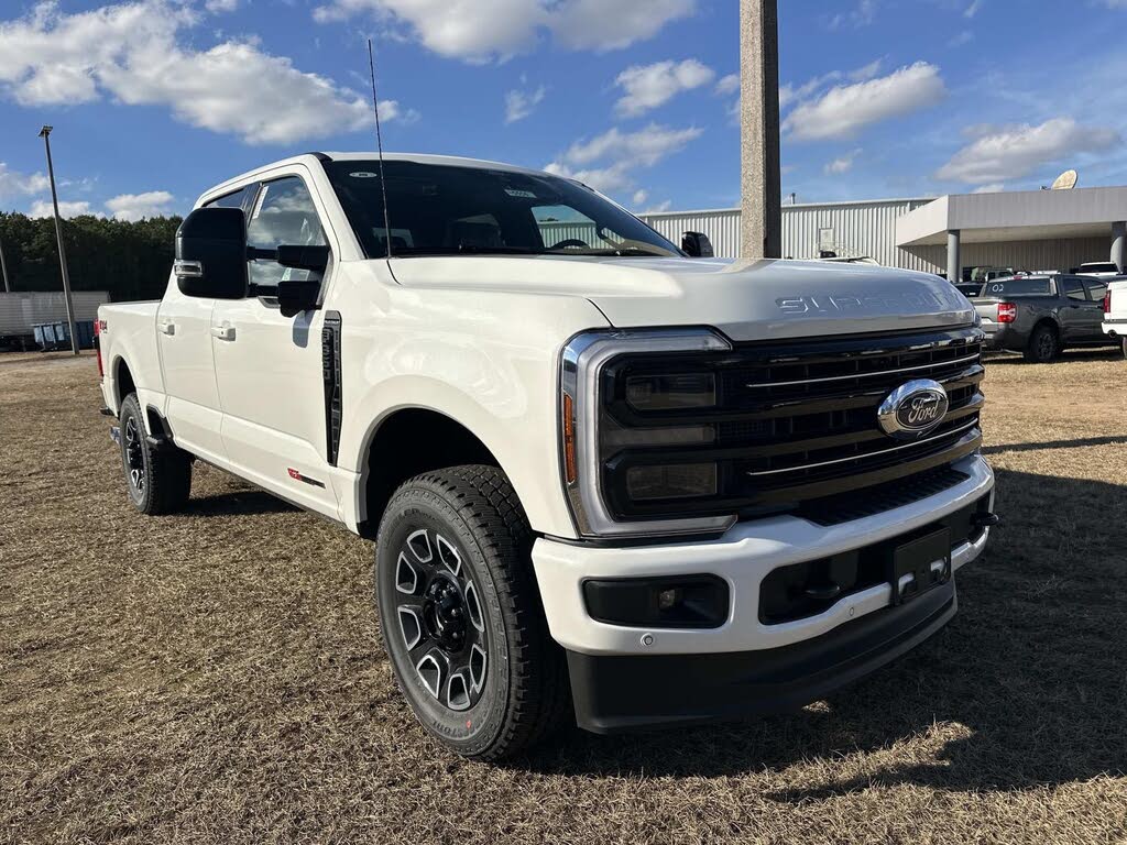 2026 Ford F-350 Super Duty Platinum Crew Cab 4WD