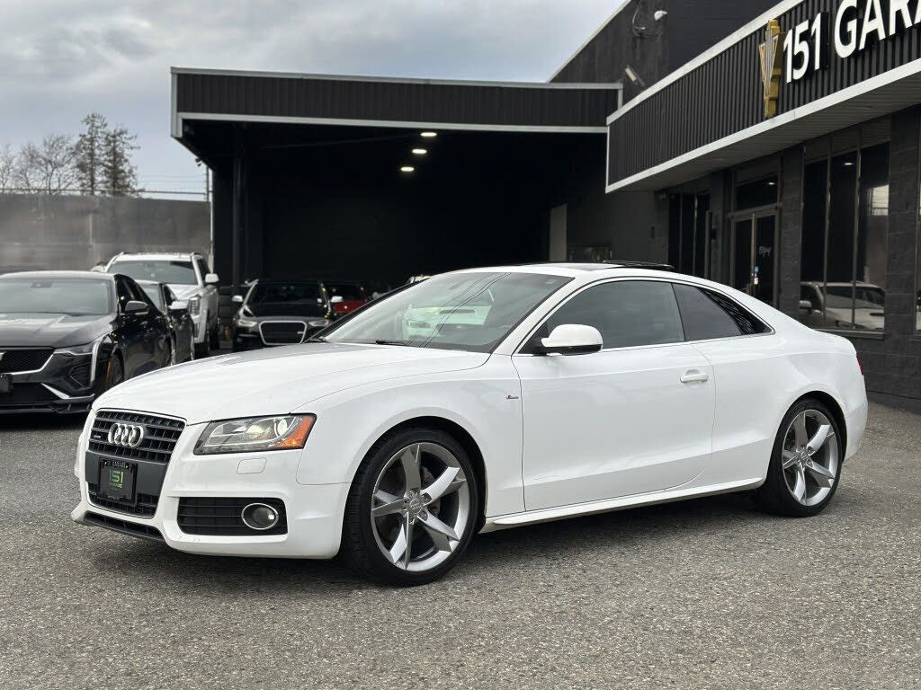 Audi A5 2.0T quattro Premium Plus Coupe AWD 2011