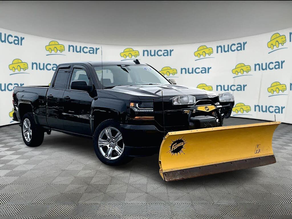 2018 Chevrolet Silverado 1500 Custom Double Cab 4WD