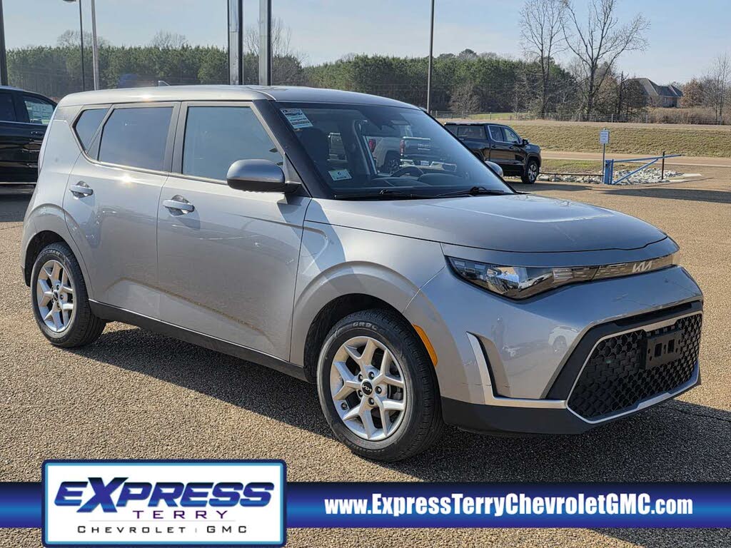 2024 Kia Soul LX FWD