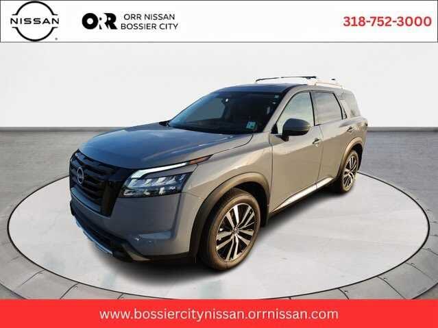 2025 Nissan Pathfinder Platinum FWD