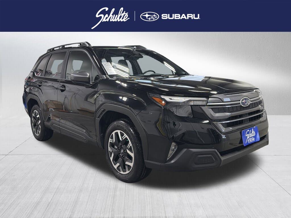 2025 Subaru Forester Premium Crossover AWD