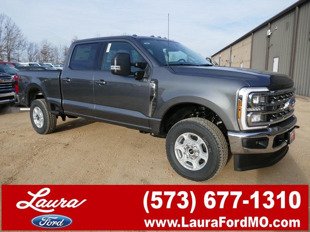 2026 Ford F-250 Super Duty XLT Crew Cab 4WD