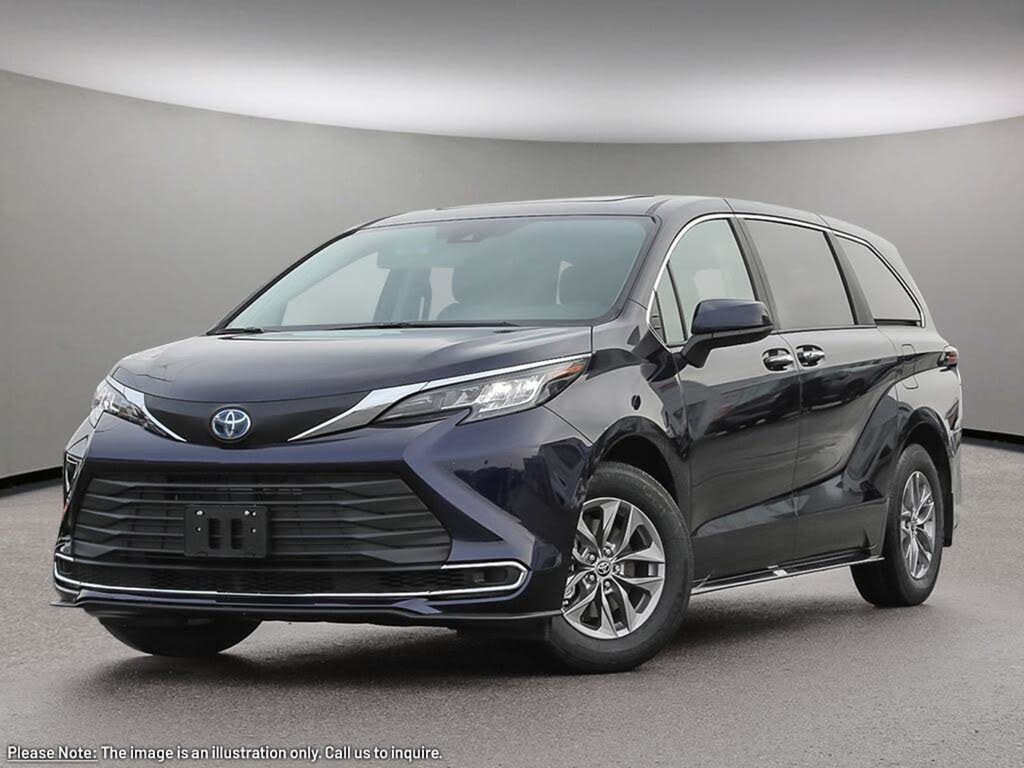 2025 Toyota Sienna XLE 8-Passenger FWD