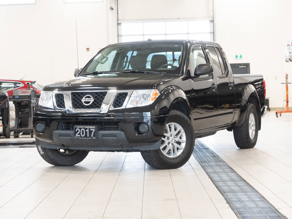 Nissan Frontier SV V6 Crew Cab 4WD 2017