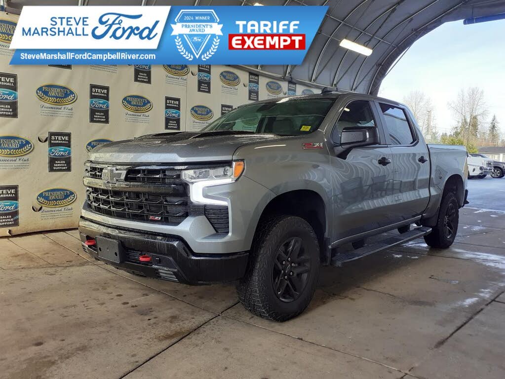 Chevrolet Silverado 1500 LT Trail Boss Crew Cab 4WD 2025