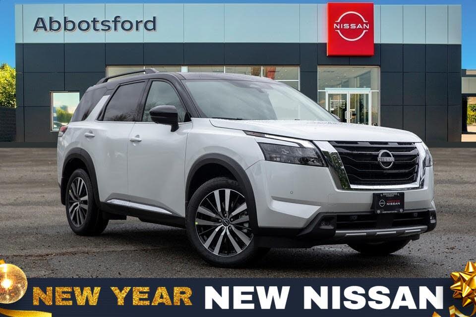 2025 Nissan Pathfinder Platinum 4WD