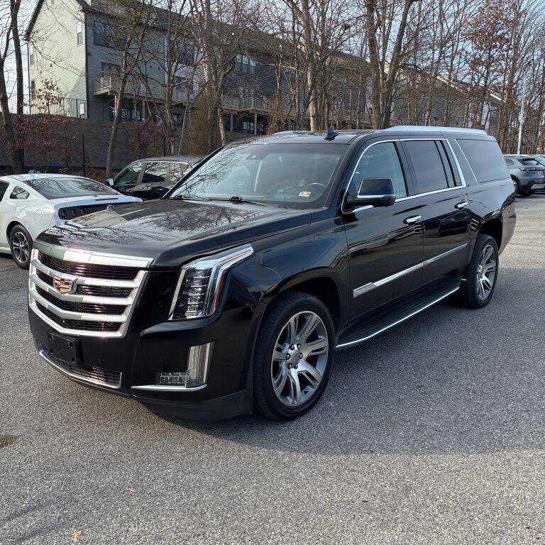 2016 Cadillac Escalade ESV Luxury 4WD