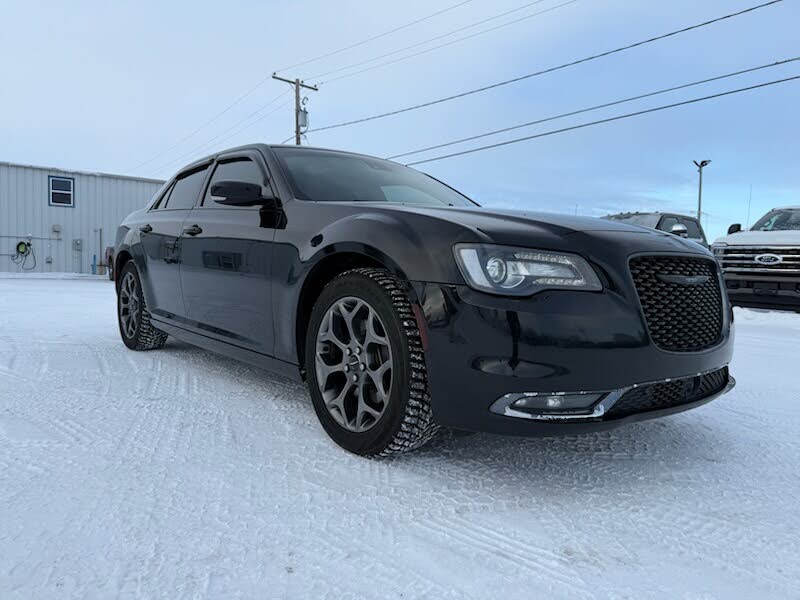 2018 Chrysler 300 S AWD