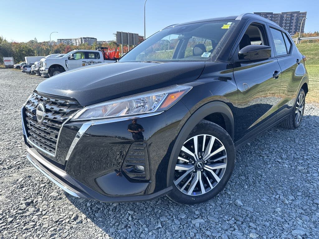 Nissan Kicks SV FWD 2024