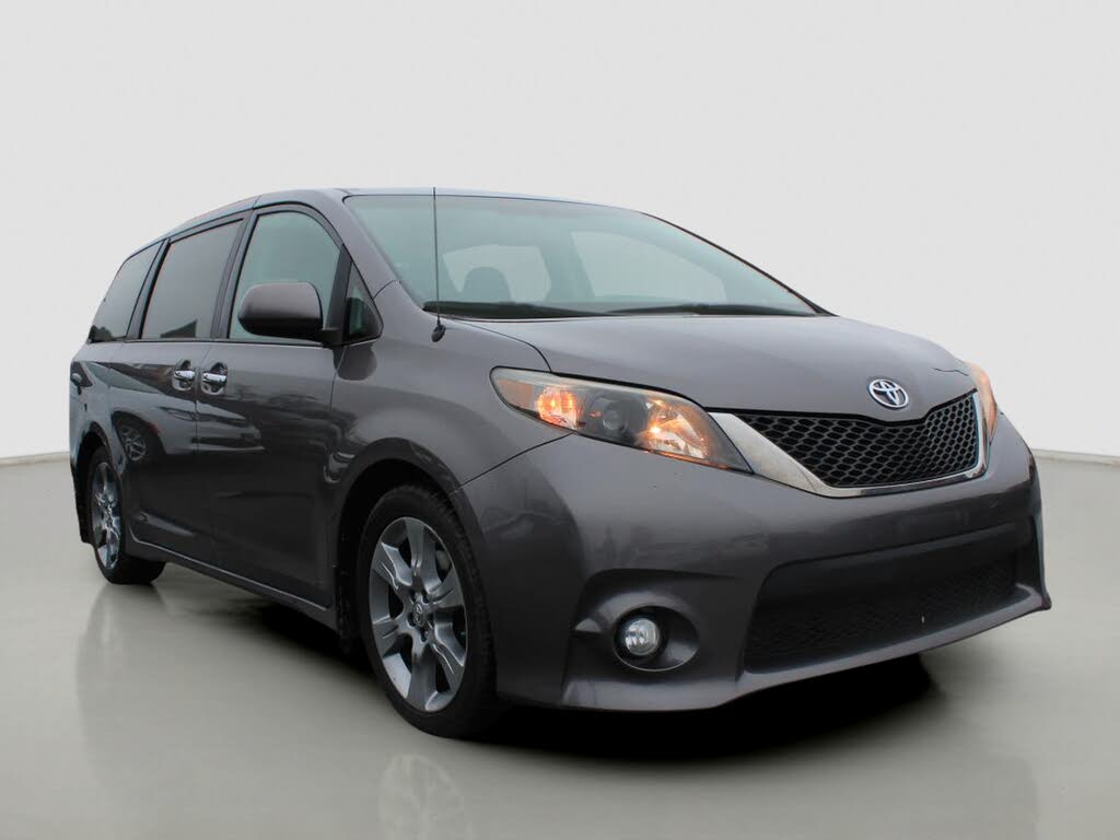 Toyota Sienna SE 8-Passenger 2014