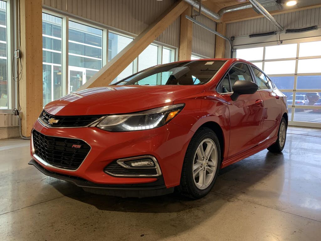 2018 Chevrolet Cruze LT Sedan FWD