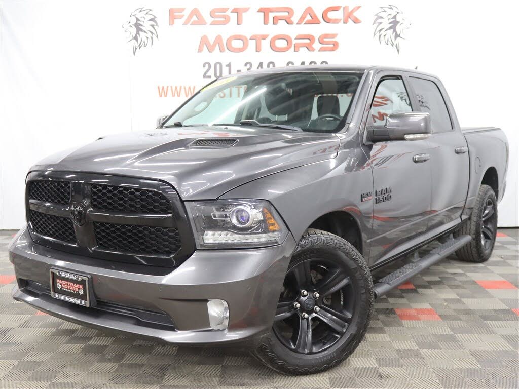 2017 RAM 1500 Sport Crew Cab 4WD