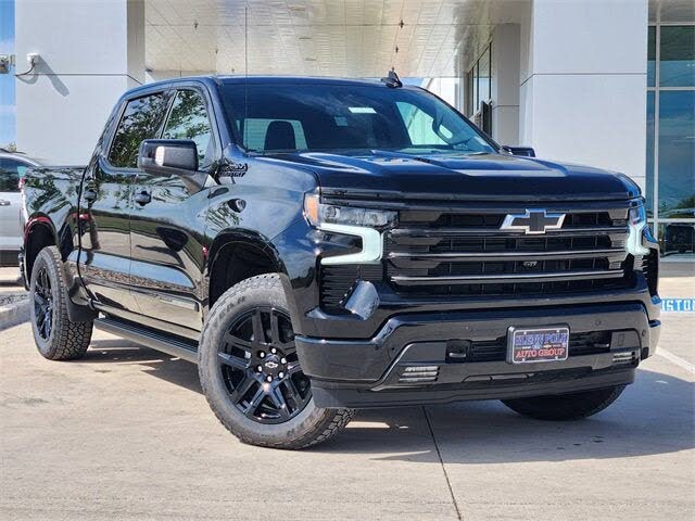 2025 Chevrolet Silverado 1500 High Country Crew Cab 4WD