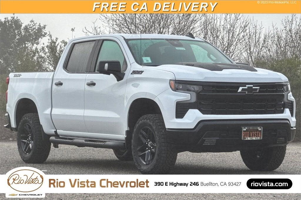 2026 Chevrolet Silverado 1500 LT Trail Boss Crew Cab 4WD