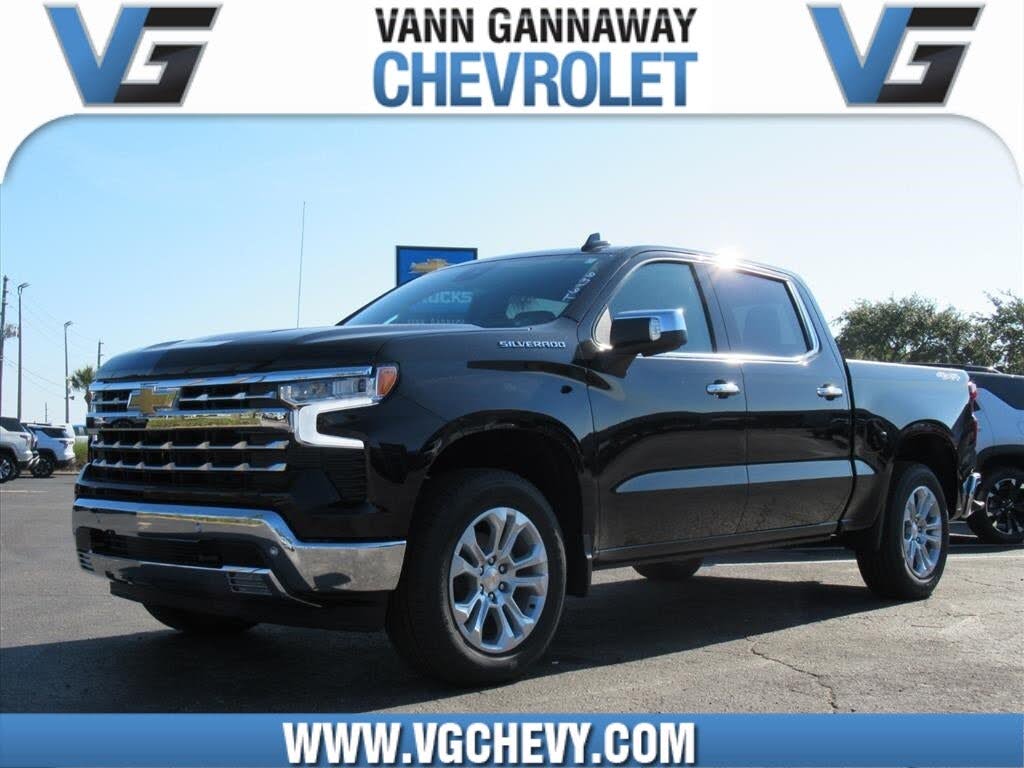 2026 Chevrolet Silverado 1500 LTZ Crew Cab 4WD