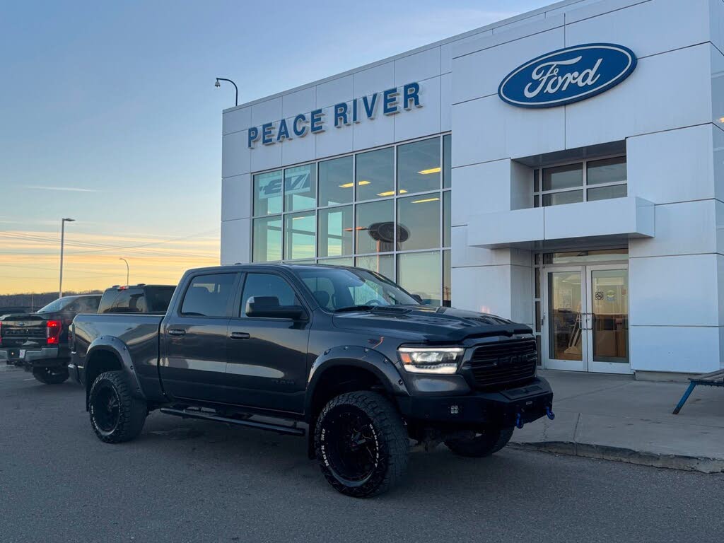 2019 RAM 1500 Sport Crew Cab 4WD