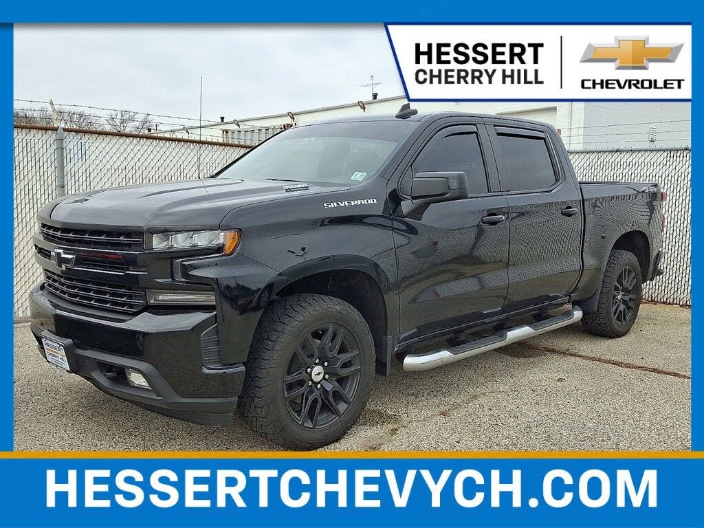 2022 Chevrolet Silverado 1500 RST Crew Cab 4WD