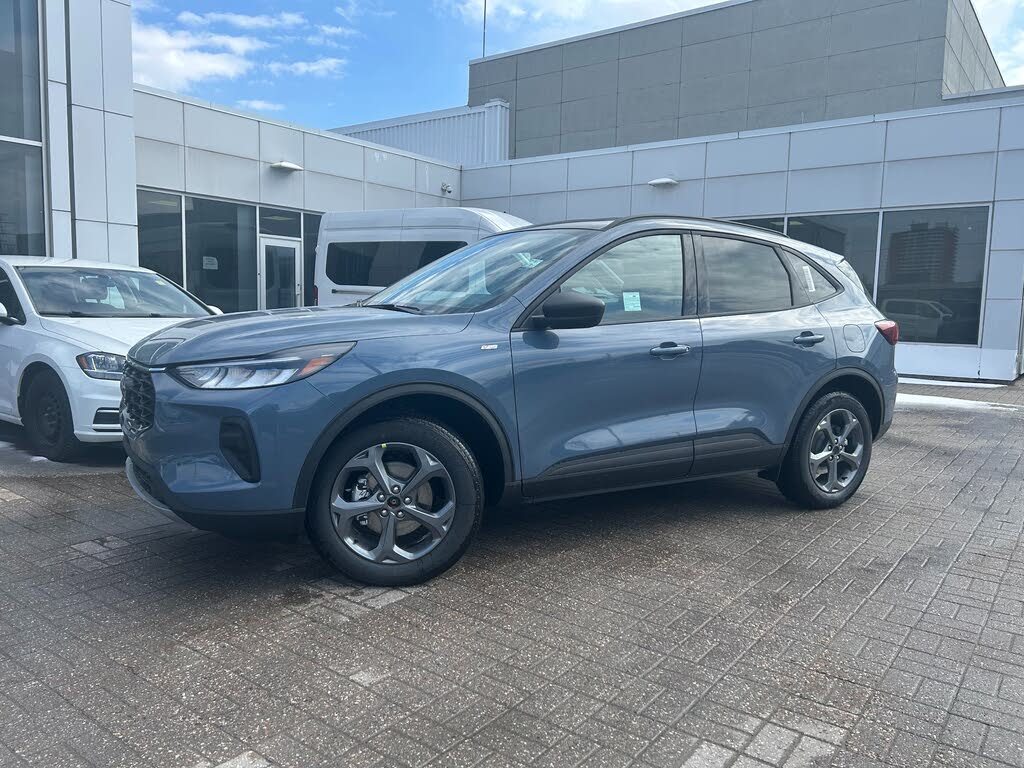 Ford Escape Hybrid ST-Line AWD 2025