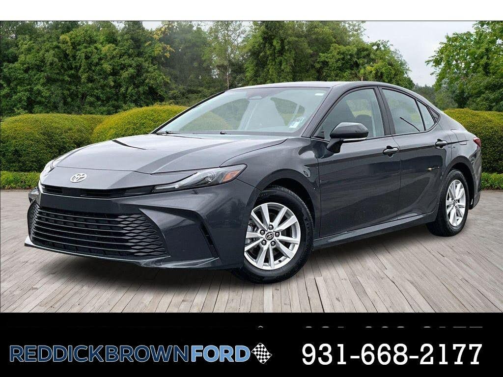2025 Toyota Camry LE FWD