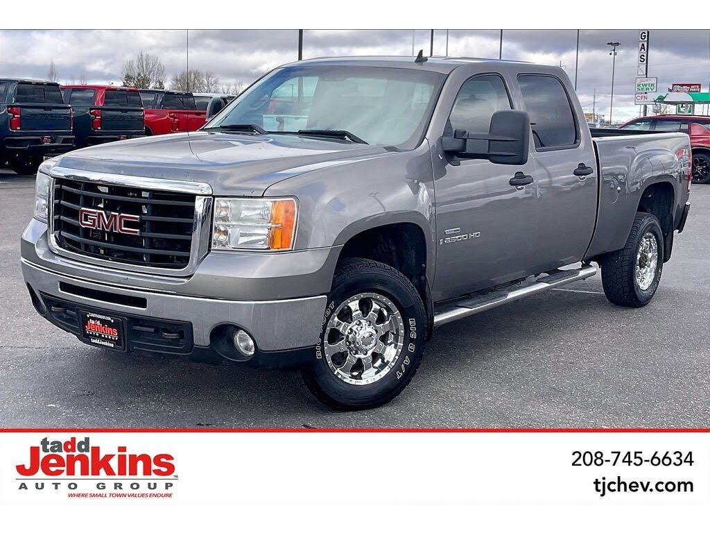 2007 GMC Sierra 2500HD 4 Dr SLE1 Crew Cab 4WD