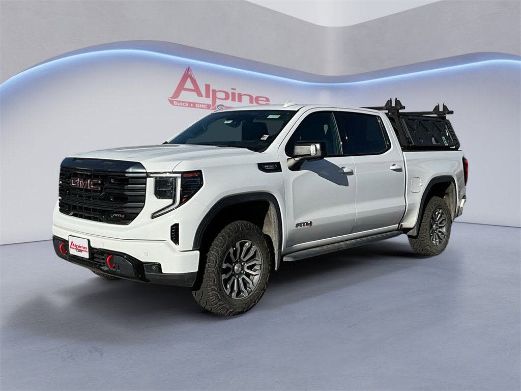 2023 GMC Sierra 1500 AT4 Crew Cab 4WD