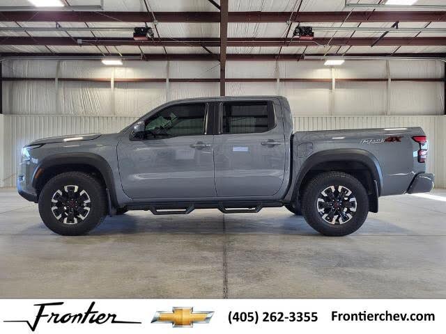 2024 Nissan Frontier PRO-4X Crew Cab 4WD