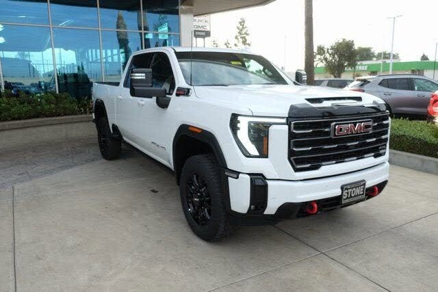 2025 GMC Sierra 3500HD AT4 Crew Cab 4WD