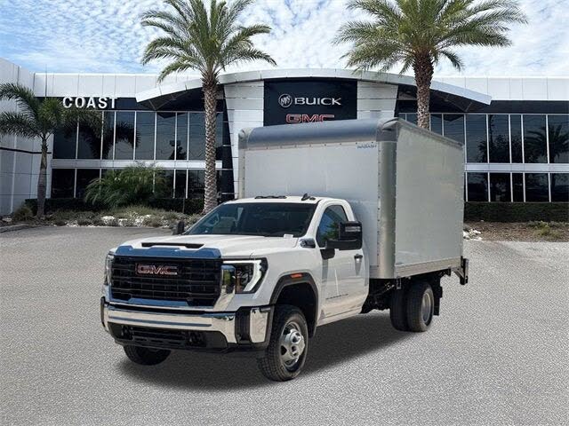 2025 GMC Sierra 3500HD Chassis Pro Regular Cab 4WD