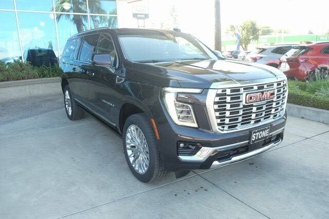 2025 GMC Yukon XL Denali 4WD
