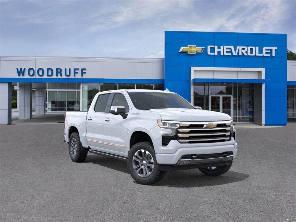 2026 Chevrolet Silverado 1500 High Country Crew Cab 4WD