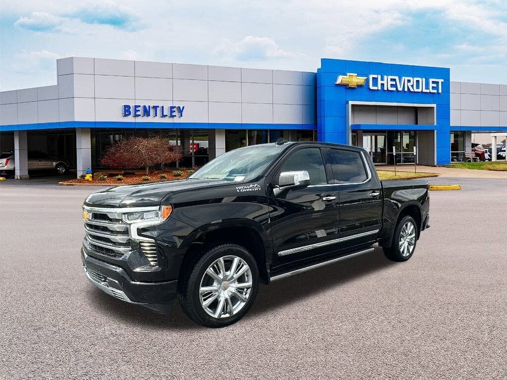 2026 Chevrolet Silverado 1500 High Country Crew Cab 4WD