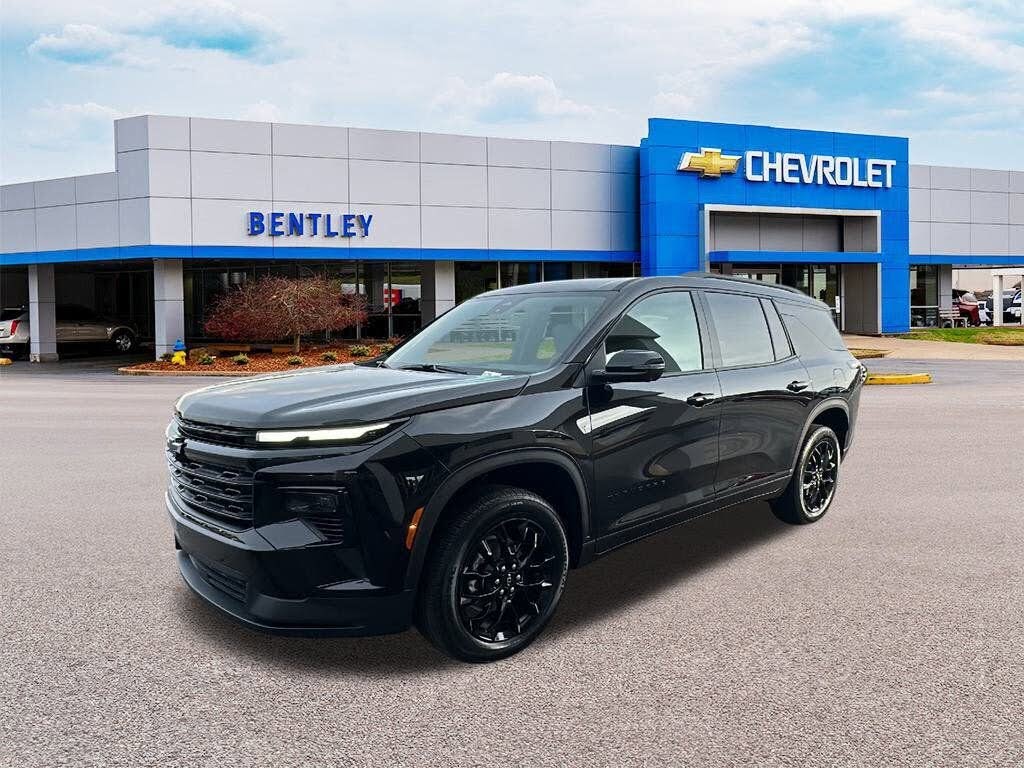 2026 Chevrolet Traverse LT FWD