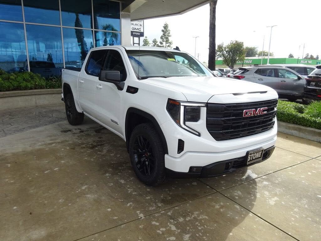 2026 GMC Sierra 1500 Elevation Crew Cab 4WD