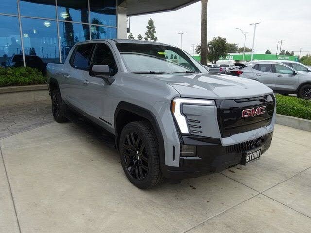 2026 GMC Sierra EV Elevation Crew Cab (Standard Range) e4WD