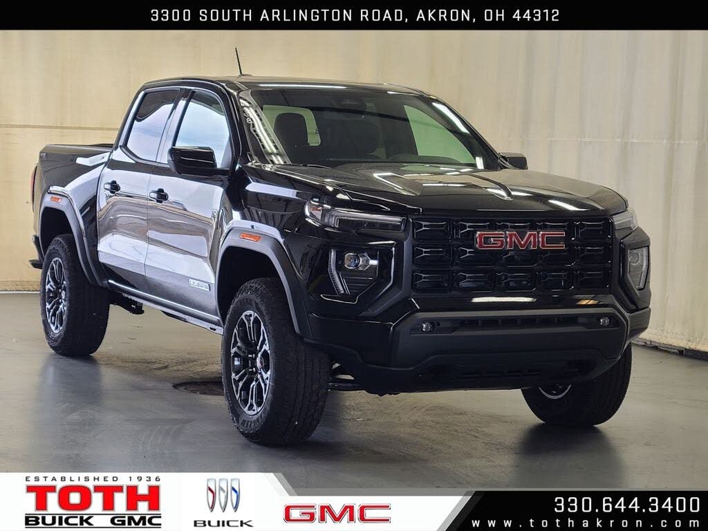 2025 GMC Canyon Elevation Crew Cab 4WD