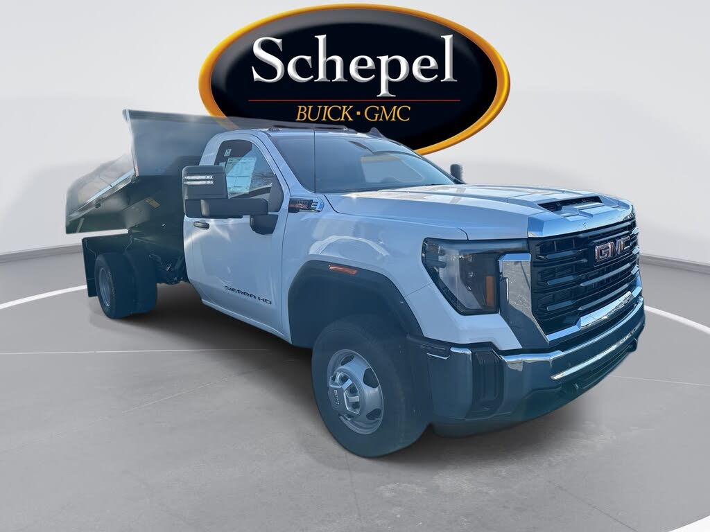 2025 GMC Sierra 3500HD Chassis Pro Regular Cab 4WD