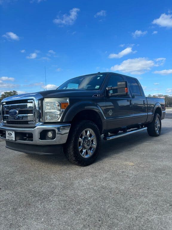 2014 Ford F-250 Super Duty Lariat Crew Cab 4WD