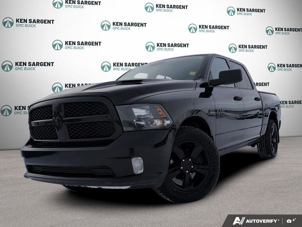 RAM 1500 Classic Express Crew Cab SB 4WD 2020