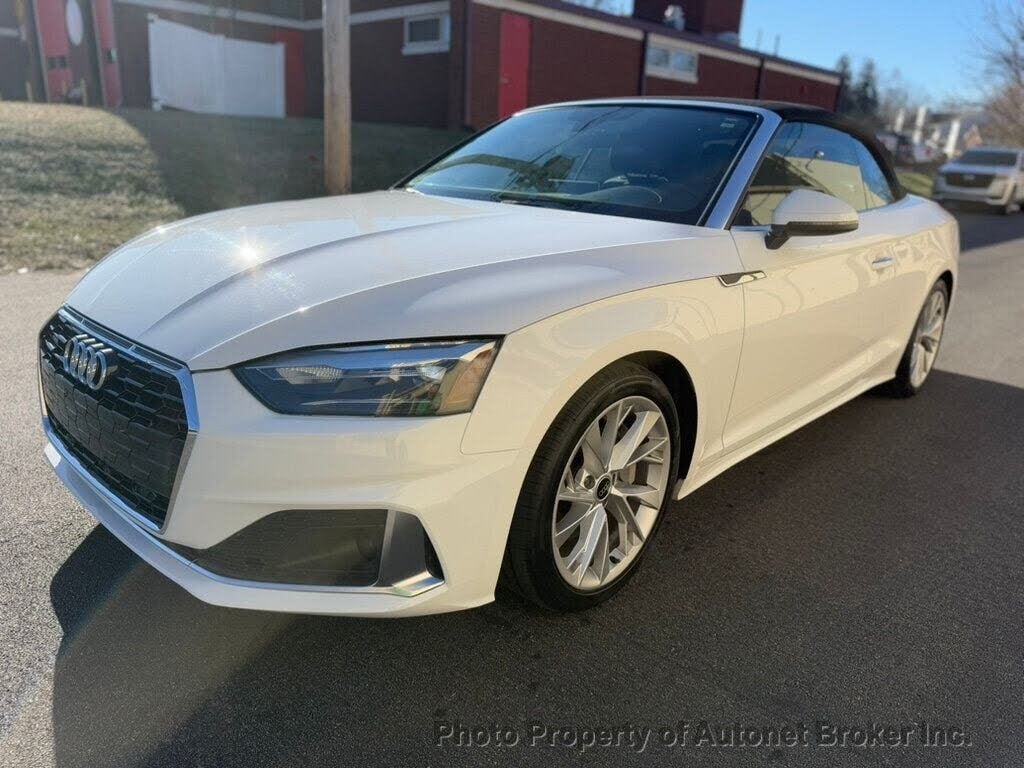 2022 Audi A5 quattro Premium 45 TFSI Convertible AWD